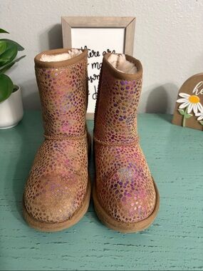 Kids Sparkle Dot Chestnut Faux-Shearling Boots